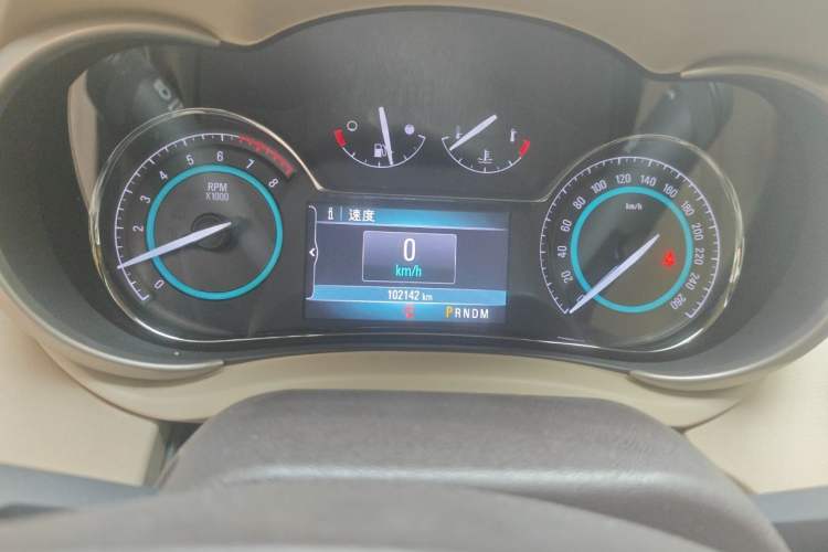 Used Buick LaCrosse 2013 2.4L SIDI Leading Comfort Version Odometer Close Up