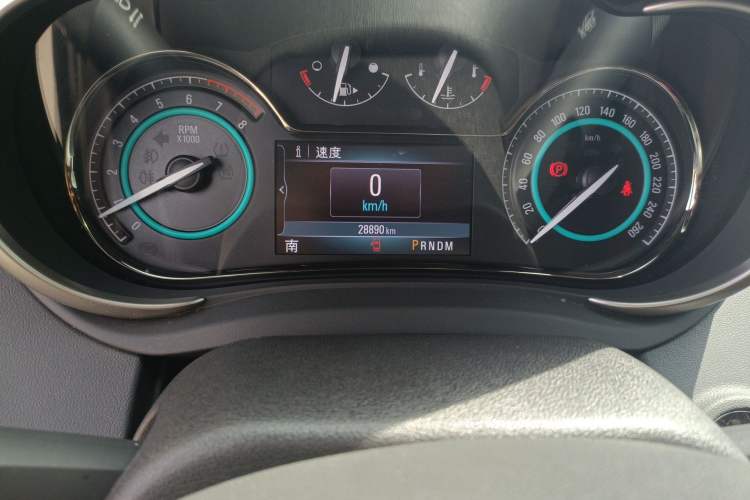 Used Buick LaCrosse 2013 2.4L SIDI Leading Comfort Version Odometer Close Up
