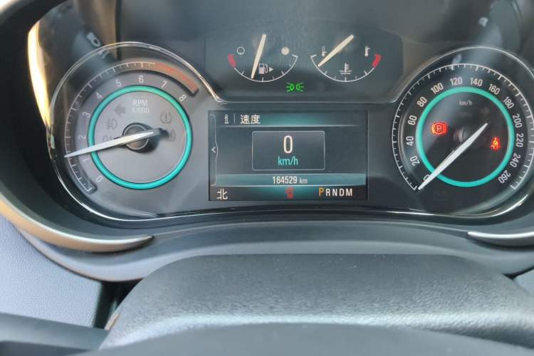 Used Buick LaCrosse 2013 2.4L SIDI Elite Comfort Version Odometer Close Up