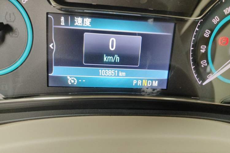Used Buick LaCrosse 2013 2.4L SIDI Leading Comfort Version Odometer Close Up