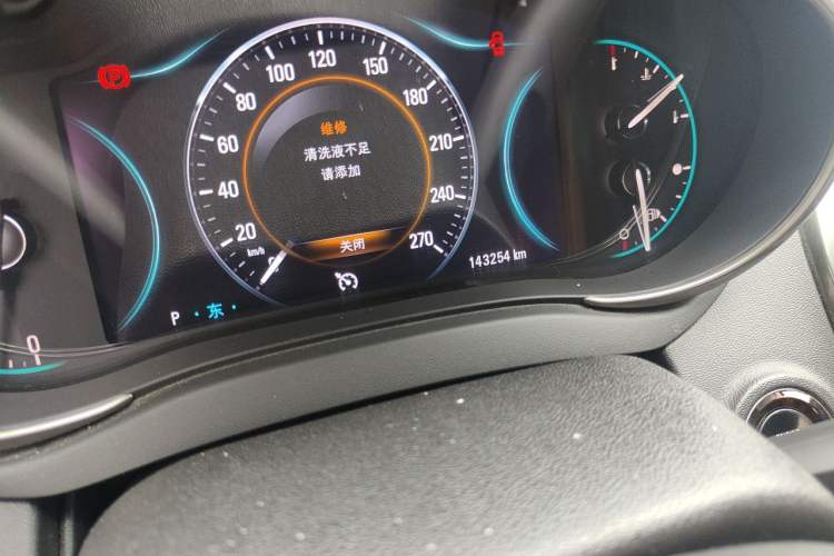 Used Buick LaCrosse 2013 2.4L SIDI Luxury Comfort Edition Odometer Close Up