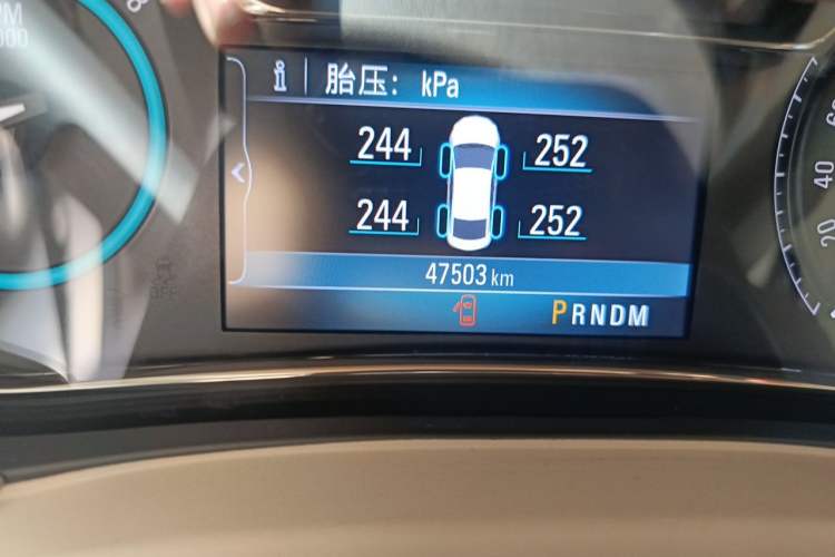 Used Buick LaCrosse 2013 2.4L SIDI Leading Comfort Version Odometer Close Up