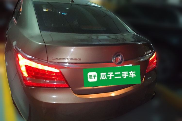 Used Buick LaCrosse 2013 2.4L SIDI Luxury Comfort Edition Rear