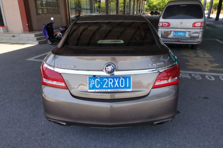 Used Buick LaCrosse 2013 2.4L SIDI Leading Comfort Version Rear