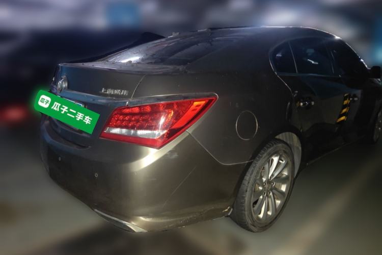 Used Buick LaCrosse 2013 2.4L SIDI Luxury Comfort Edition Rear Right 45 Deg