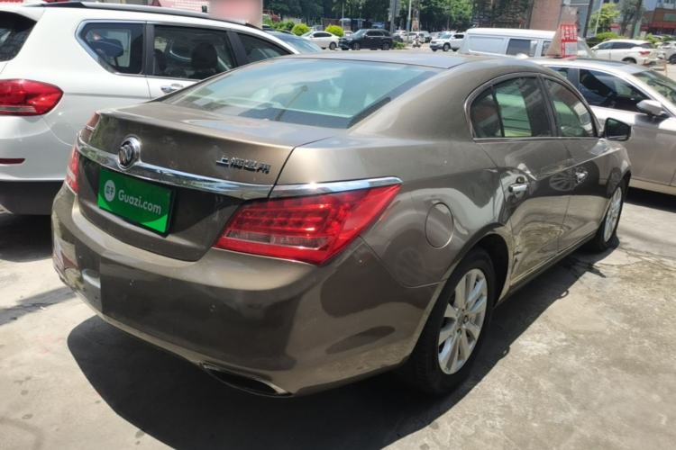 Used Buick LaCrosse 2013 2.4L SIDI Leading Comfort Version Rear Right 45 Deg