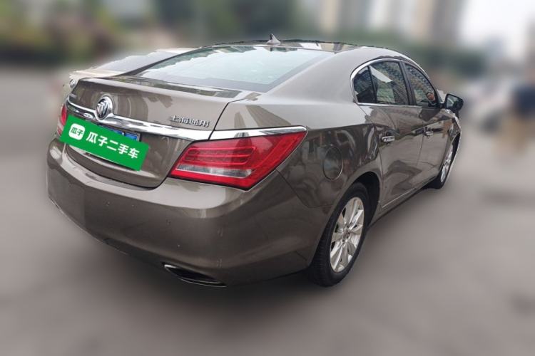 Used Buick LaCrosse 2013 2.4L SIDI Luxury Comfort Edition Rear Right 45 Deg