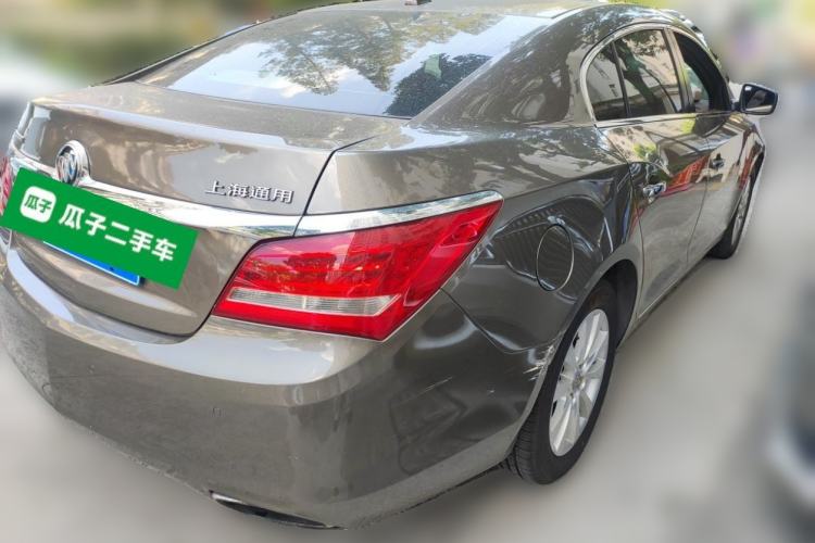 Used Buick LaCrosse 2013 2.4L SIDI Elite Comfort Version Rear Right 45 Deg