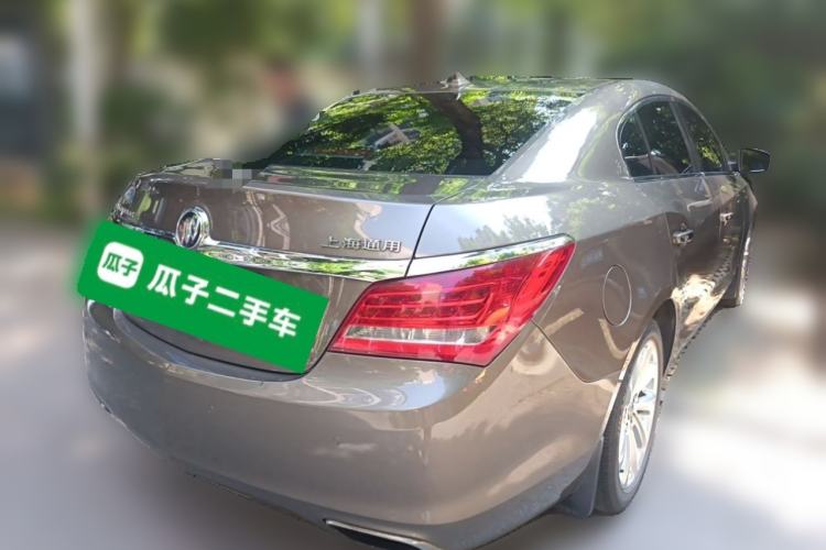 Used Buick LaCrosse 2013 2.4L SIDI Luxury Comfort Edition Rear Right 45 Deg