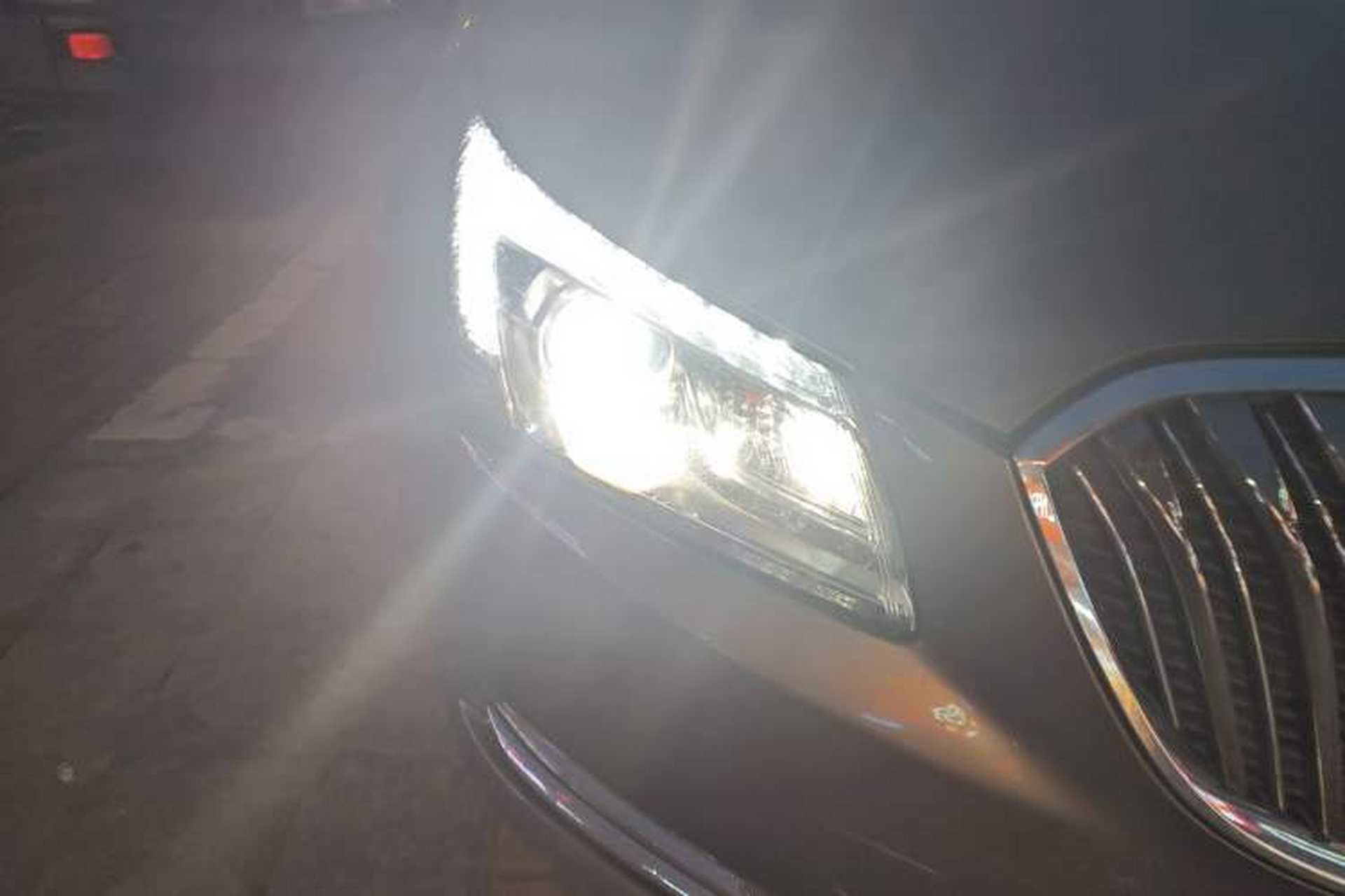 Used Buick LaCrosse 2013 2.0T SIDI Elite Tech Version Right Front Headlight
