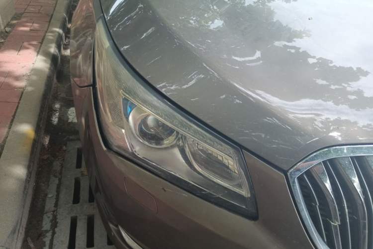 Used Buick LaCrosse 2013 2.4L SIDI Elite Comfort Version Right Front Headlight
