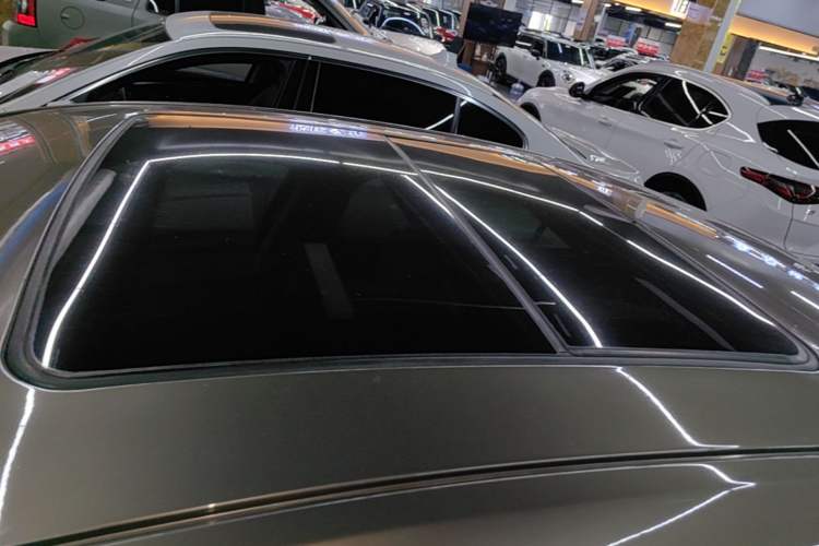 Used Buick LaCrosse 2013 2.4L SIDI Leading Comfort Version Roof