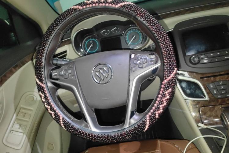 Used Buick LaCrosse 2013 2.4L SIDI Leading Comfort Version Steering Wheel