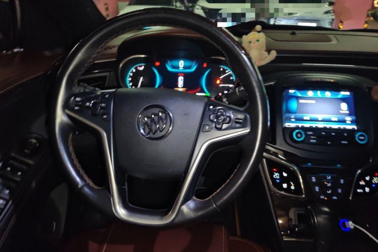 Used Buick LaCrosse 2013 2.4L SIDI Luxury Comfort Edition Steering Wheel