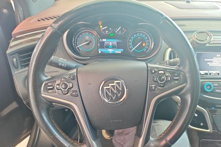 Used Buick LaCrosse 2013 2.4L SIDI Elite Comfort Version Steering Wheel