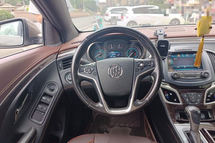 Used Buick LaCrosse 2013 2.4L SIDI Luxury Comfort Edition Steering Wheel