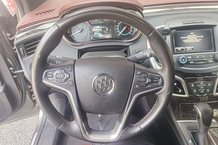 Used Buick LaCrosse 2013 2.4L SIDI Elite Comfort Version Steering Wheel