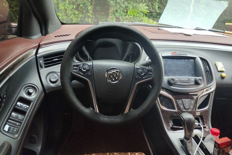 Used Buick LaCrosse 2013 2.4L SIDI Luxury Comfort Edition Steering Wheel