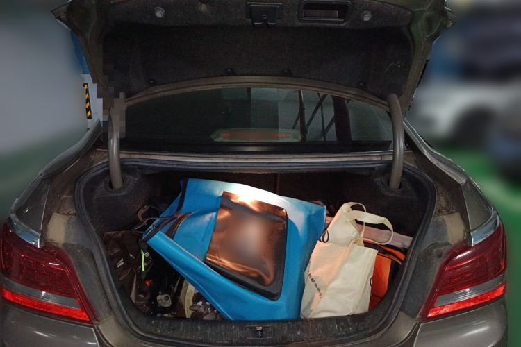 Used Buick LaCrosse 2013 2.4L SIDI Elite Comfort Version Trunk