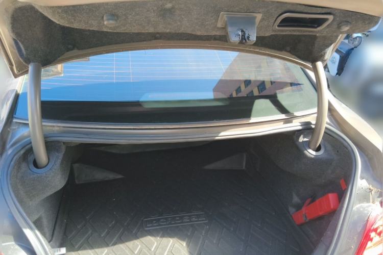 Used Buick LaCrosse 2013 2.4L SIDI Elite Comfort Version Trunk