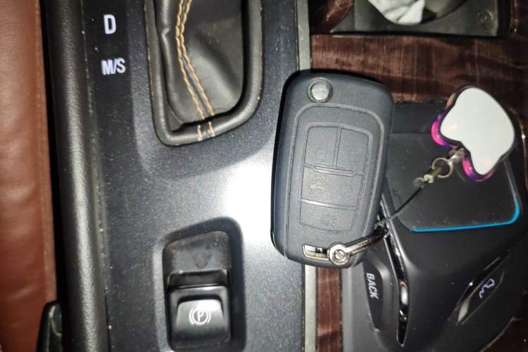 Used Buick LaCrosse 2013 2.4L SIDI Luxury Comfort Edition Vehicle Key