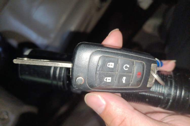 Used Buick LaCrosse 2013 eAssist 2.4L Eco-Friendly Comfort Model Vehicle Key