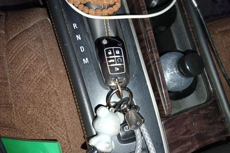 Used Buick LaCrosse 2013 2.4L SIDI Elite Comfort Version Vehicle Key