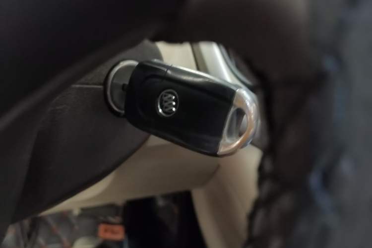 Used Buick LaCrosse 2013 2.4L SIDI Leading Comfort Version Vehicle Key