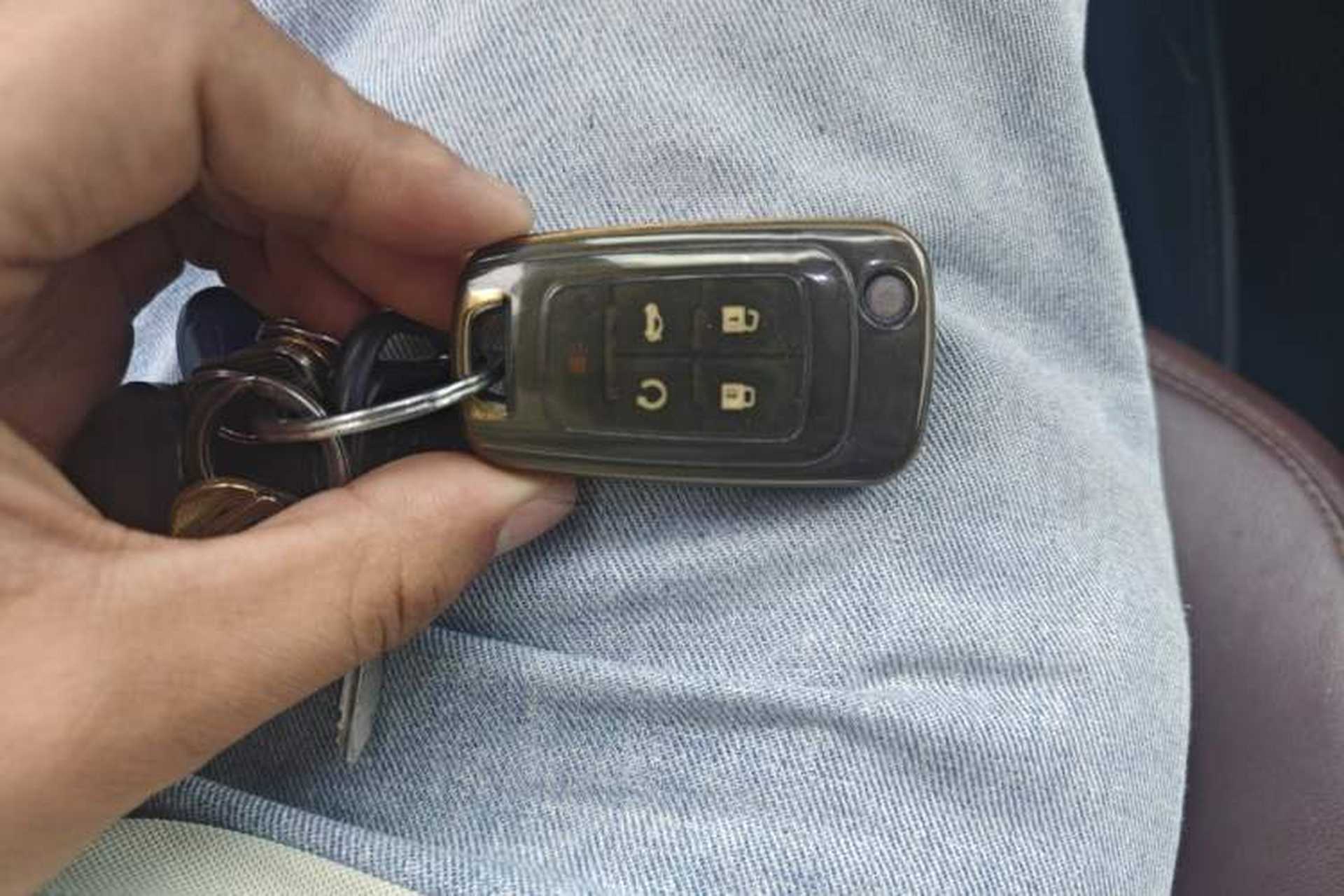 Used Buick LaCrosse 2013 2.4L SIDI Elite Comfort Version Vehicle Key