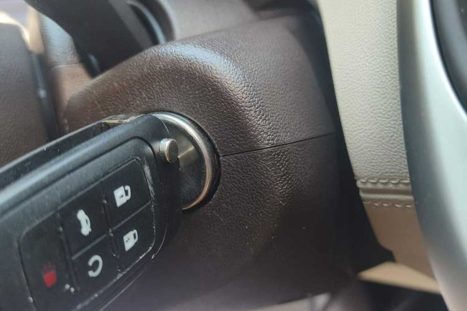Used Buick LaCrosse 2013 2.4L SIDI Leading Comfort Version Vehicle Key