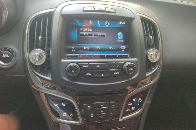 Used Buick LaCrosse 2013 2.0T SIDI Smart Luxury Flagship Edition Audio And AC Panel