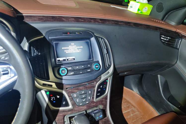 Used Buick LaCrosse 2013 2.4L SIDI Elite Comfort Version Audio And AC Panel
