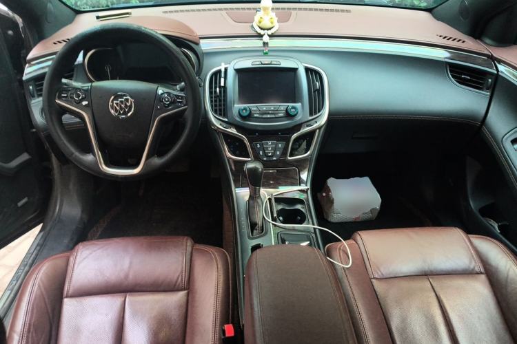 Used Buick LaCrosse 2013 2.0T SIDI Smart Luxury Flagship Edition Center Console