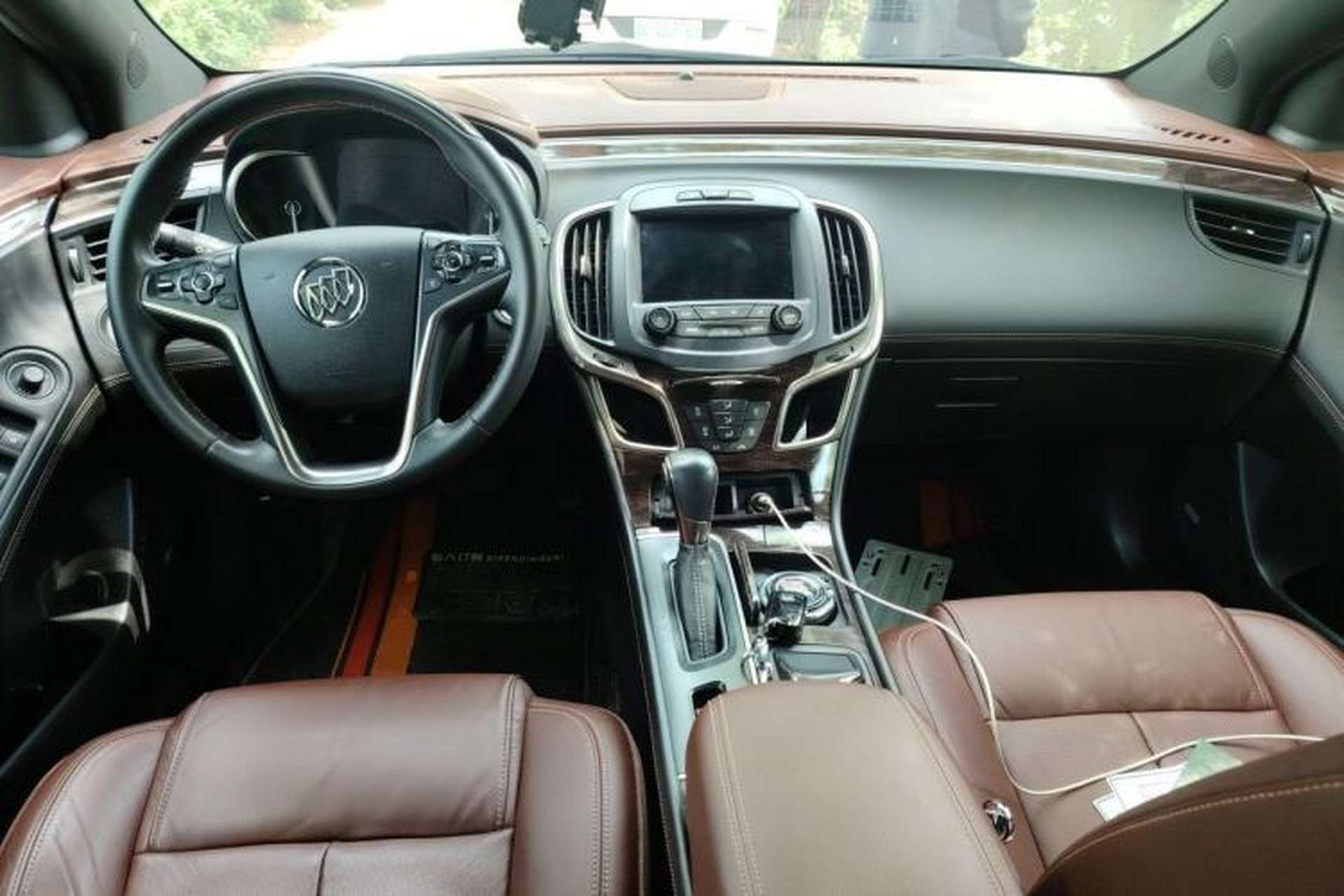 Used Buick LaCrosse 2013 2.0T SIDI Smart Luxury Flagship Edition Center Console