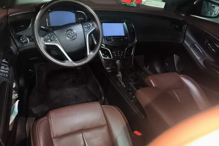 Used Buick LaCrosse 2013 2.0T SIDI Smart Luxury Flagship Edition Center Console