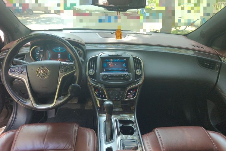Used Buick LaCrosse 2013 2.0T SIDI Smart Luxury Flagship Edition Center Console