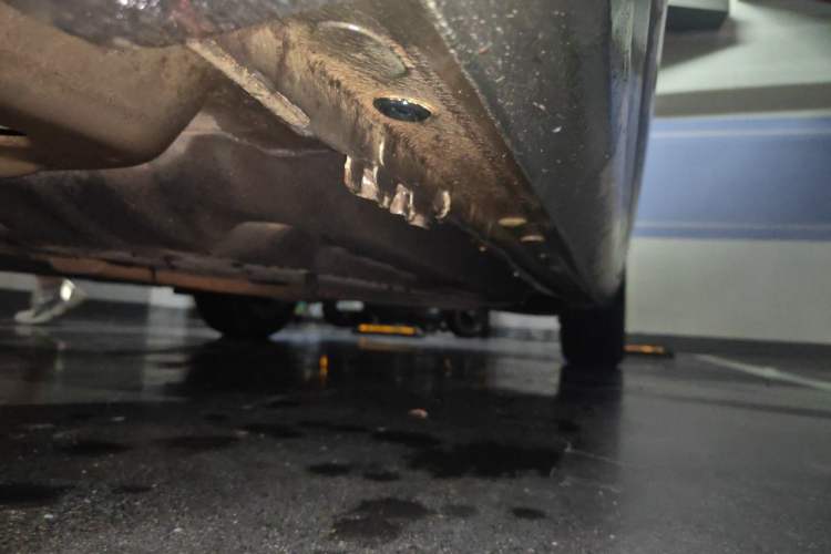 Used Buick LaCrosse 2013 2.4L SIDI Elite Comfort Version Chassis Front Left