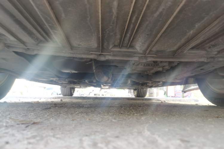 Used Buick LaCrosse 2013 2.4L SIDI Leading Comfort Version Chassis Front