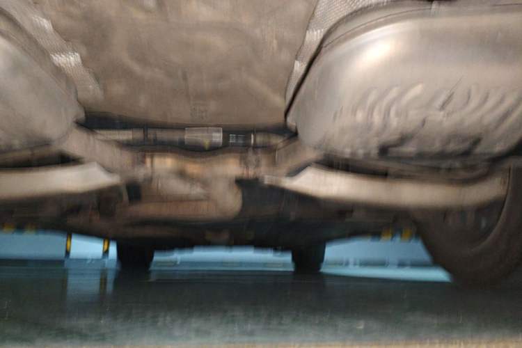 Used Buick LaCrosse 2013 2.4L SIDI Luxury Comfort Edition Chassis Rear