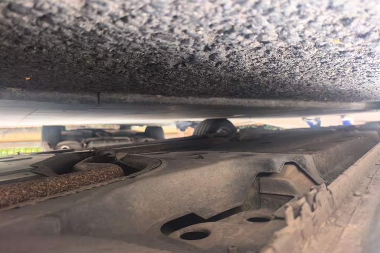 Used Buick LaCrosse 2013 2.4L SIDI Elite Comfort Version Chassis Rear Left