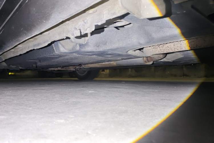 Used Buick LaCrosse 2013 2.4L SIDI Elite Comfort Version Chassis Rear Left