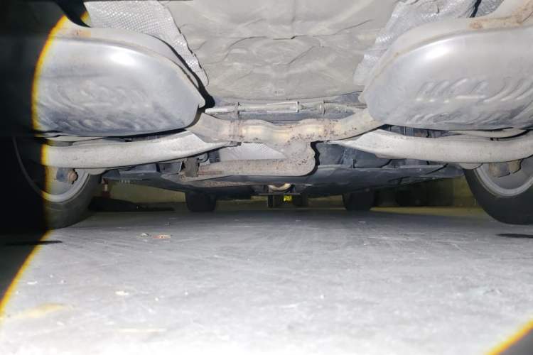 Used Buick LaCrosse 2013 2.4L SIDI Elite Comfort Version Chassis Rear