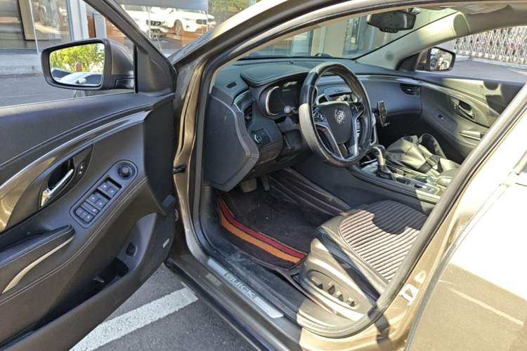 Used Buick LaCrosse 2013 2.0T SIDI Smart Luxury Flagship Edition Driver Seat