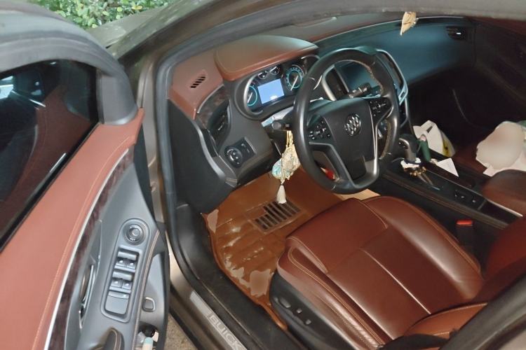 Used Buick LaCrosse 2013 2.4L SIDI Leading Comfort Version Driver Seat