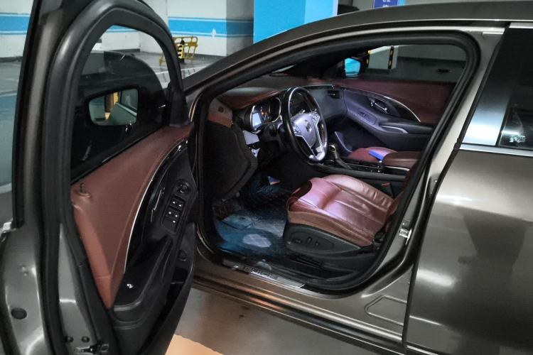 Used Buick LaCrosse 2013 2.4L SIDI Elite Comfort Version Driver Seat