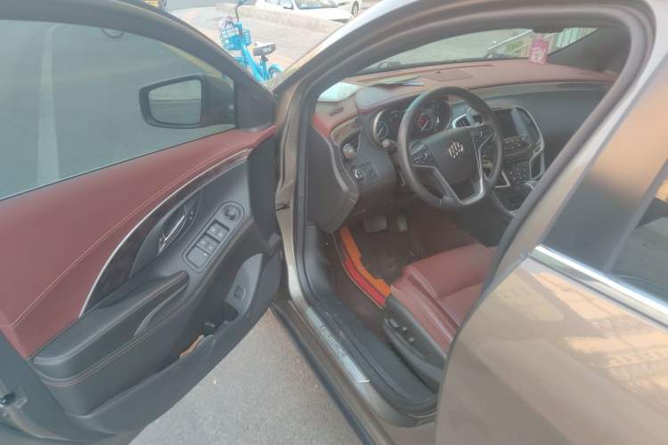 Used Buick LaCrosse 2013 2.4L SIDI Elite Comfort Version Driver Seat