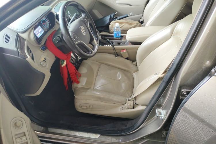 Used Buick LaCrosse 2013 2.4L SIDI Leading Comfort Version Driver Seat