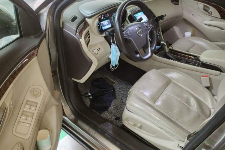 Used Buick LaCrosse 2013 2.4L SIDI Leading Comfort Version Driver Seat