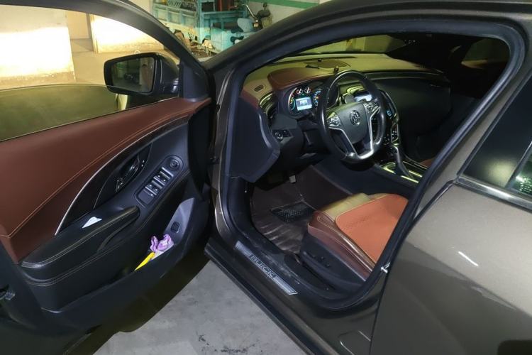 Used Buick LaCrosse 2013 2.4L SIDI Elite Comfort Version Driver Seat