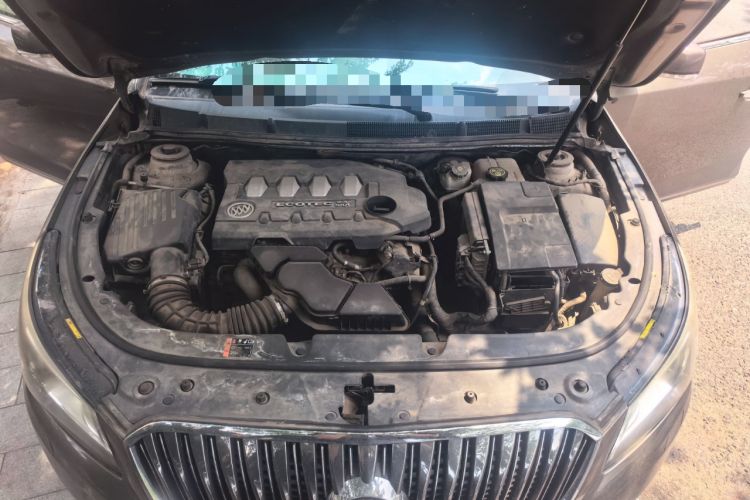 Used Buick LaCrosse 2013 2.4L SIDI Elite Comfort Version Engine Bay